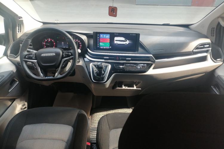 Used Iveco Fidato 2023 C30 Passenger Van 2.0T 93kW Manual Transmission Xingtu Edition Low Roof Interior 2