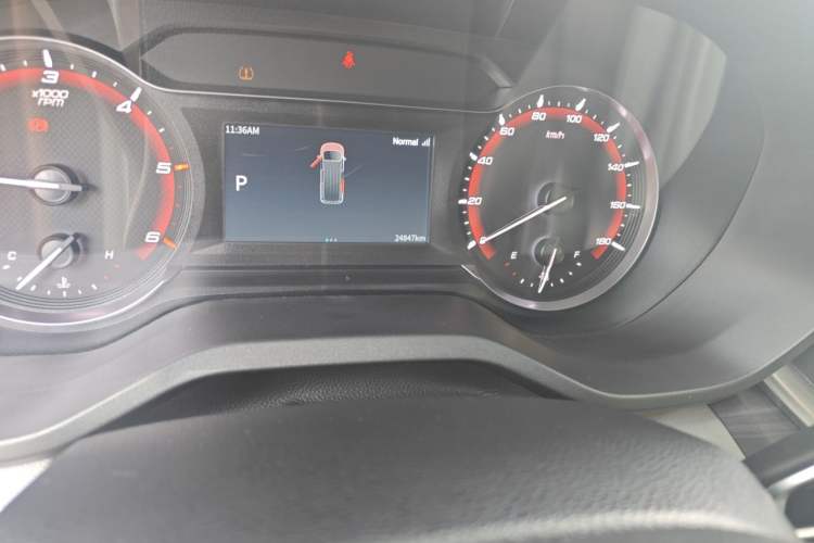 Used Iveco Fidato 2023 C30 Passenger Van 2.0T 110kW Automatic Xingtu Version Low Roof Odometer Close Up