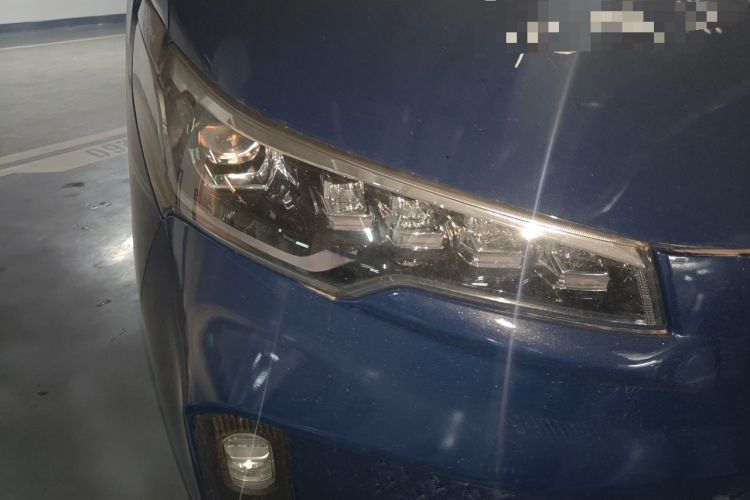 Used Iveco Fidato 2023 C30 Passenger Van 2.0T 93kW Manual Transmission Xingtu Edition Low Roof Right Front Headlight