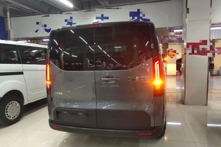 Used Iveco Fidato 2023 C30 Passenger Van 2.0T 110kW Automatic Xingtu Version Low Roof Exterior 4