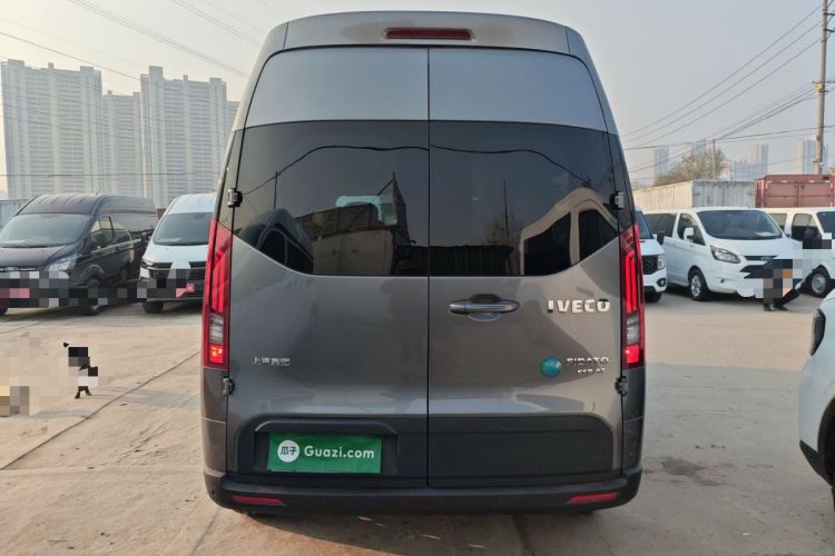 Used Iveco Fidato 2023 B33 Passenger Bus 2.0T 110 kW Automatic Starlight Edition High Roof Exterior 4