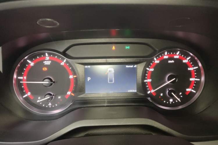 Used Iveco Fidato 2023 C30 Passenger Van 2.0T 110kW Automatic Xingtu Version Low Roof Instrument Cluster