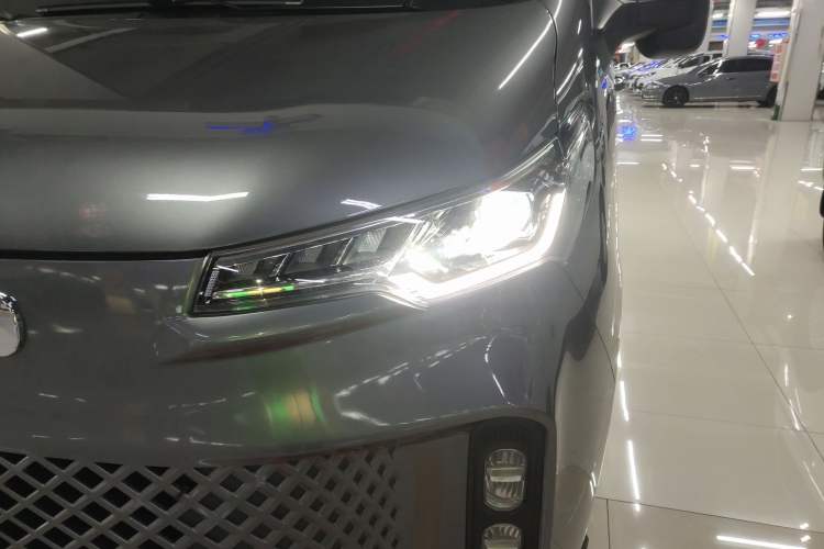 Used Iveco Fidato 2023 C30 Passenger Van 2.0T 110kW Automatic Xingtu Version Low Roof Left Front Headlight