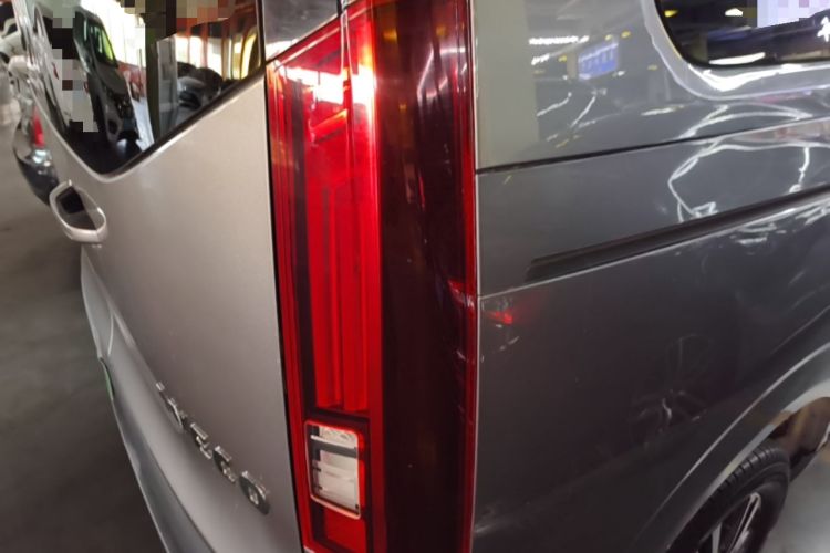 Used Iveco Fidato 2023 C30 Passenger Van 2.0T 93kW Manual Transmission Xingtu Edition Low Roof Right Rear Taillight