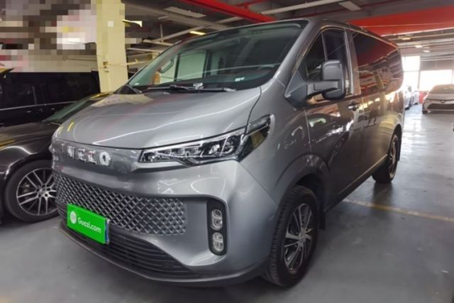 Used Iveco Fidato 2023 C30 Passenger Van 2.0T 93kW Manual Transmission Xingtu Edition Low Roof