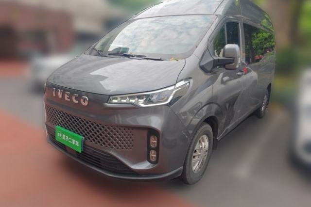 Used Iveco Fidato 2023 B33 Passenger Bus 2.0T 110 kW Manual Transmission Starlight Edition High Roof