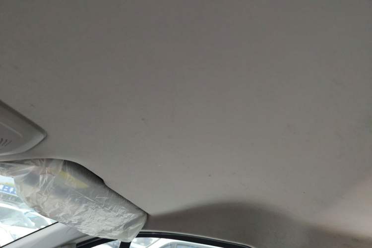 Used Iveco Fidato 2023 C30 Passenger Van 2.0T 93kW Manual Transmission Xingtu Edition Low Roof Headliner
