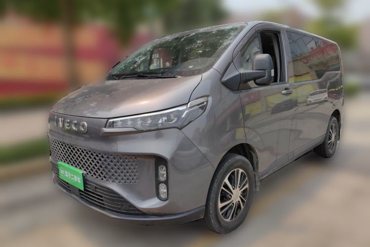 Used Iveco Fidato 2023 C30 Passenger Van 2.0T 93kW Manual Transmission Xingtu Edition Low Roof Guazi used car, China used car export, Used car for sale, Used  cars, Cheapest cars for sale