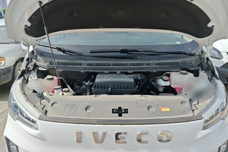 Used Iveco Fidato 2023 B33 Passenger Bus 2.0T 110 kW Automatic Starlight Edition High Roof Engine Bay