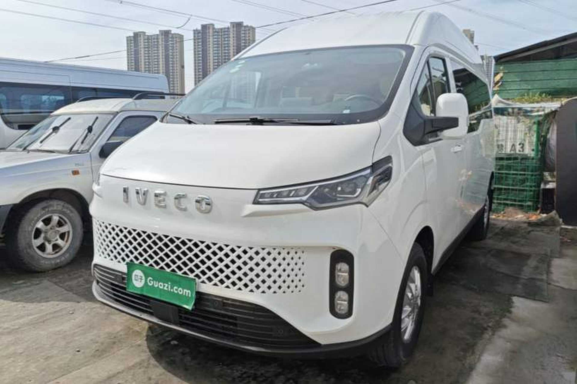 Used Iveco Fidato 2023 B33 Passenger Bus 2.0T 110 kW Automatic Starlight Edition High Roof Front Left 45 Deg