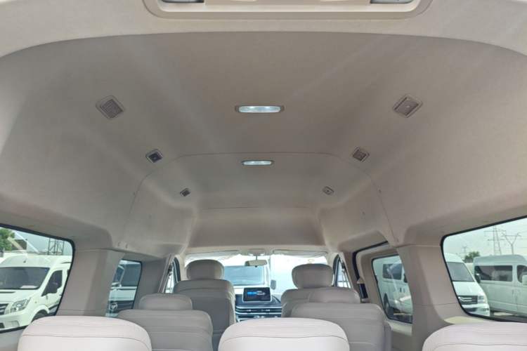 Used Iveco Fidato 2023 B33 Passenger Bus 2.0T 110 kW Automatic Starlight Edition High Roof Headliner