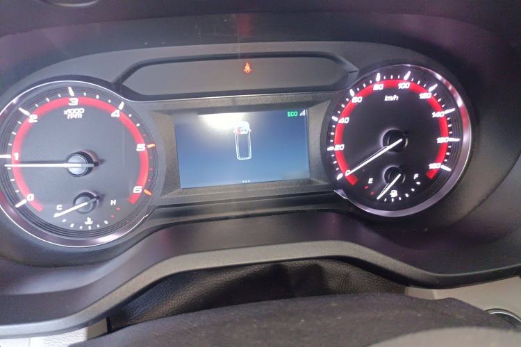 Used Iveco Fidato 2023 V33 Van 2.0T 93kW Manual - Starway Edition Low Roof Instrument Cluster
