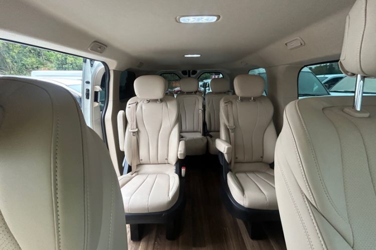 Used Iveco Fidato 2023 C30 Passenger Van 2.0T 110kW Automatic Xingtu Version Low Roof Interior 7