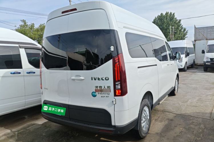 Used Iveco Fidato 2023 B33 Passenger Bus 2.0T 110 kW Automatic Starlight Edition High Roof Rear Right 45 Deg