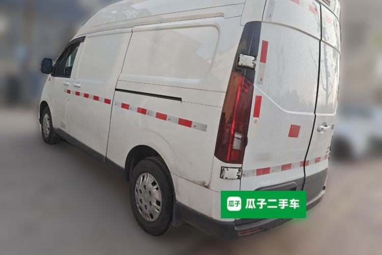 Used Iveco Fidato 2024 Van Model 88.8 kWh Long Wheelbase High Roof 3 Seats Rear Left 45 Deg