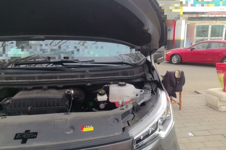Used Iveco Fidato 2025 C30 Passenger Van 2.0T 110 kW Automatic – Xingtu Edition Engine Bay Left