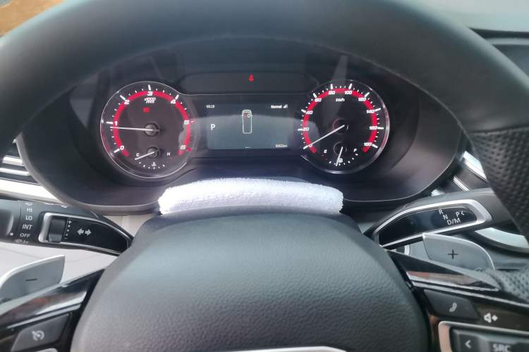 Used Iveco Fidato 2025 C30 Passenger Van 2.0T 110 kW Automatic – Xingtu Edition Instrument Cluster