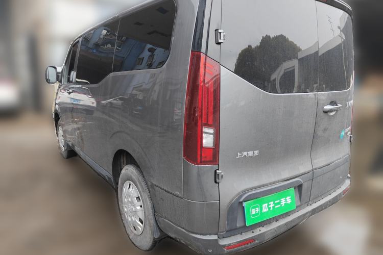 Used Iveco Fidato 2025 C30 Passenger Van 2.0T 93kW Manual – Xingtu Edition Rear Left 45 Deg