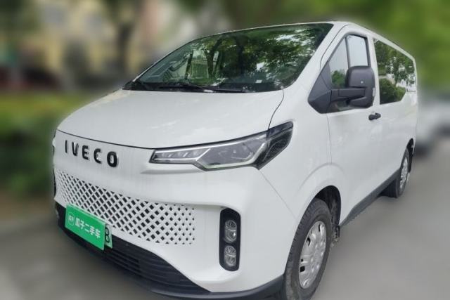 Used Iveco Fidato 2025 Multi-Purpose Passenger Vehicle 77 kWh Standard Wheelbase Low Roof 5-9 Seats
