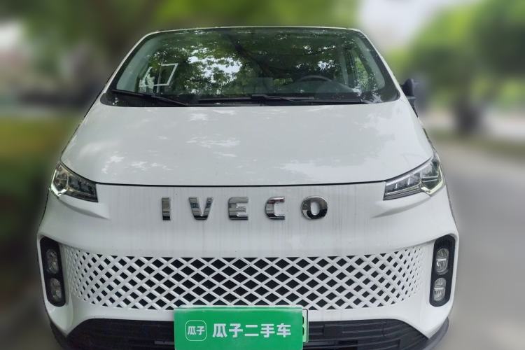 Used Iveco Fidato 2025 Multi-Purpose Passenger Vehicle 77 kWh Standard Wheelbase Low Roof 5-9 Seats Front