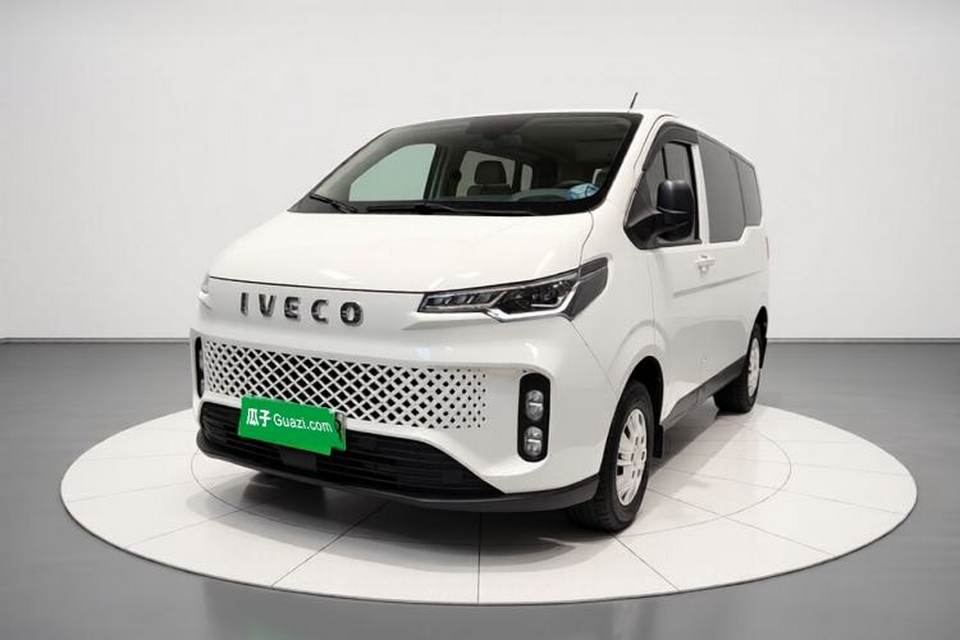 Iveco Fidato 2025