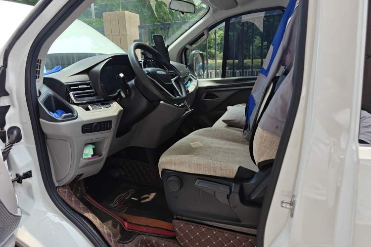 Used Iveco Fidato 2025 Multi-Purpose Passenger Vehicle 77 kWh Standard Wheelbase Low Roof 5-9 Seats Left Front Seat