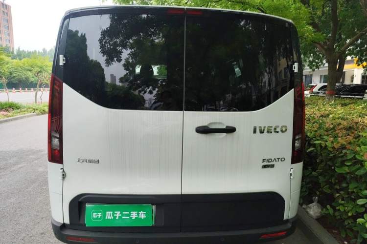 Used Iveco Fidato 2025 Multi-Purpose Passenger Vehicle 77 kWh Standard Wheelbase Low Roof 5-9 Seats Rear