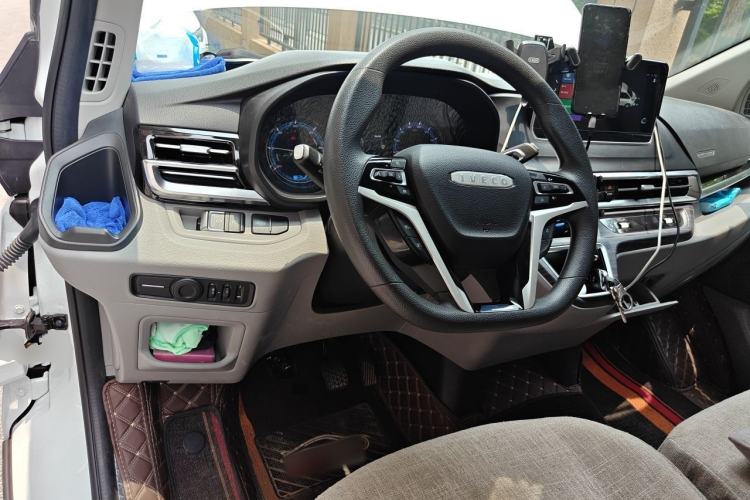 Used Iveco Fidato 2025 Multi-Purpose Passenger Vehicle 77 kWh Standard Wheelbase Low Roof 5-9 Seats Steering Wheel