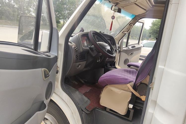 Used Iveco Power Daily 2009 3.0T A42 Base Version with High Roof Driver Seat