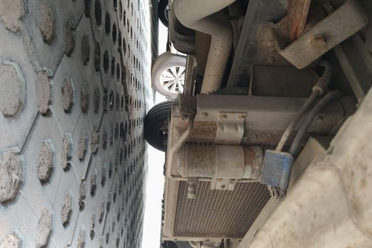 Used Iveco Power Daily 2012 2.5T-A32 Base Version Chassis Rear Right