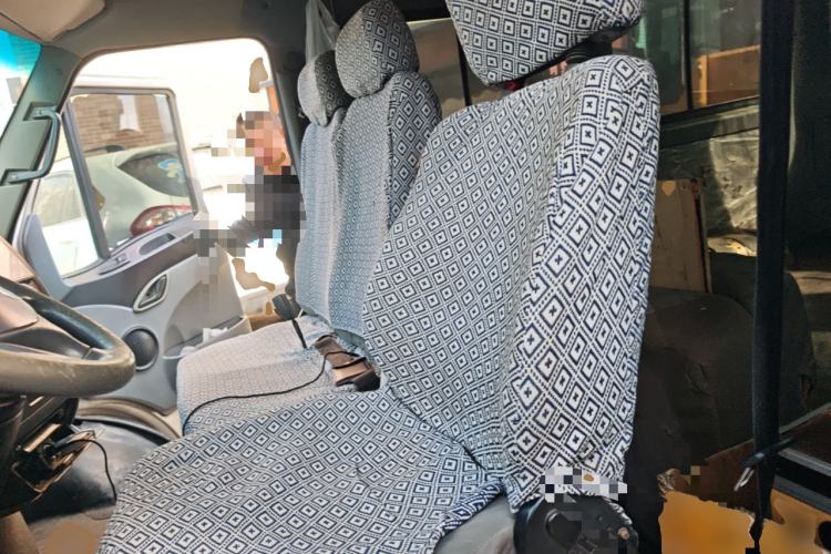 Used Iveco Power Daily 2012 2.5T-A32 Base Version Left Front Seat