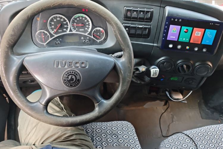 Used Iveco Power Daily 2012 2.5T-A32 Base Version Steering Wheel