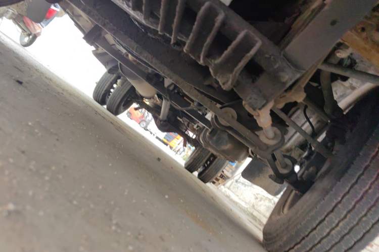 Used Iveco Power Daily 2012 2.5T-A32 Base Version Chassis Front
