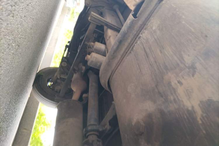 Used Iveco Power Daily 2012 2.5T-A32 Base Version Chassis Front Left