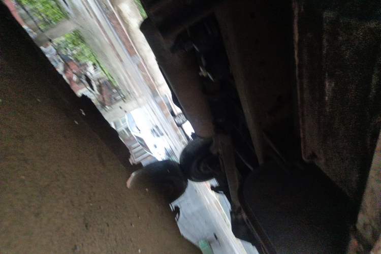 Used Iveco Power Daily 2012 2.5T-A32 Base Version Chassis Front Left