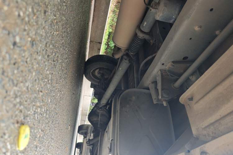 Used Iveco Power Daily 2012 2.5T-A32 Base Version Chassis Front Left