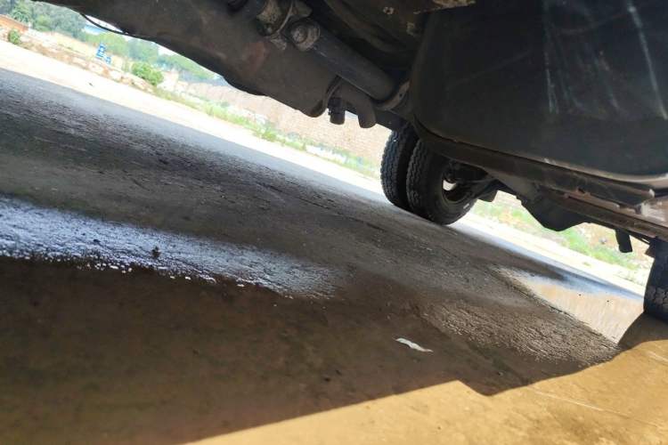 Used Iveco Power Daily 2012 2.5T-A32 Base Version Chassis Front Left