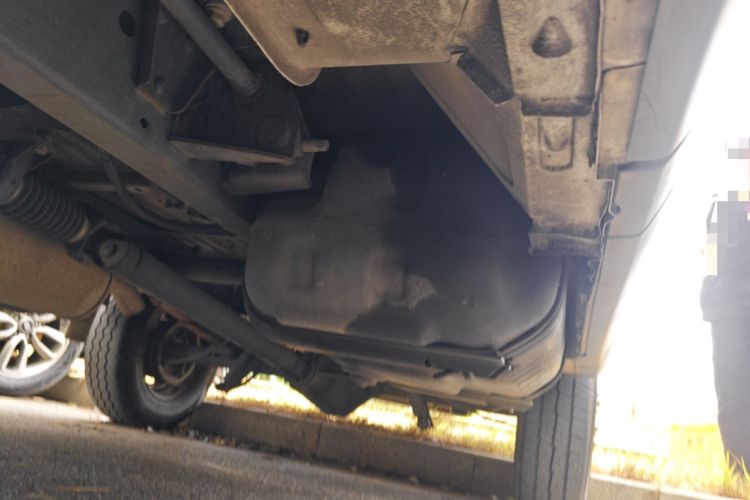 Used Iveco Power Daily 2012 2.5T-A32 Base Version Chassis Front Left