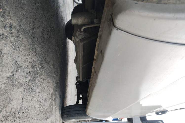 Used Iveco Power Daily 2012 2.5T-A32 Base Version Chassis Rear Right
