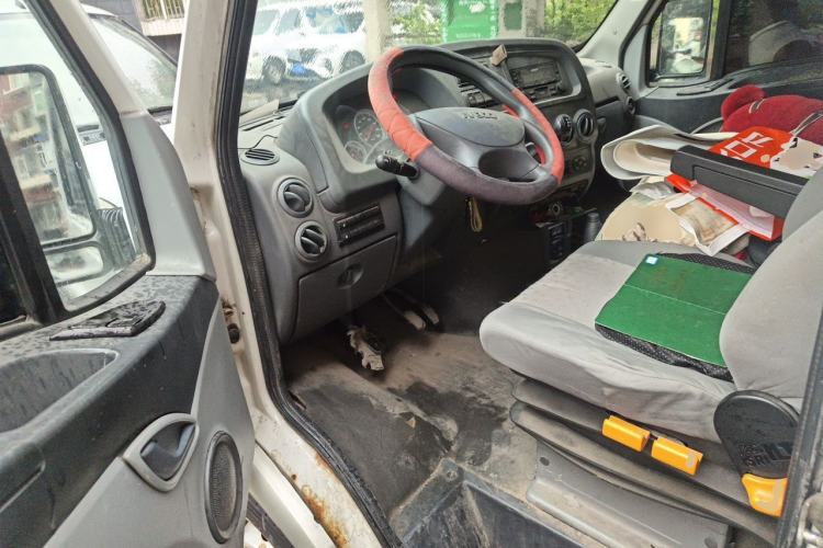 Used Iveco Power Daily 2012 2.5T-A32 Base Version Driver Seat