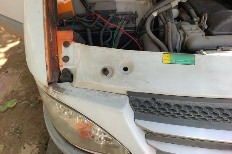 Used Iveco Power Daily 2012 2.5T-A32 Base Version Engine Bay Right