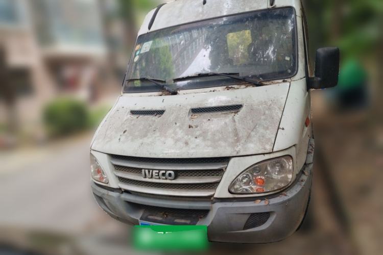 Used Iveco Power Daily 2012 2.5T-A32 Base Version Front