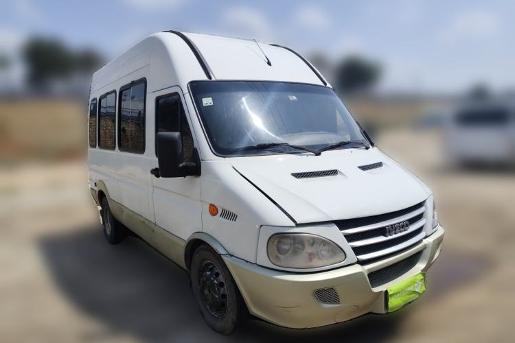 Used Iveco Power Daily 2012 2.5T-A32 Base Version Front Right 45 Deg