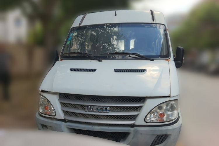 Used Iveco Power Daily 2012 2.5T-A32 Base Version Front