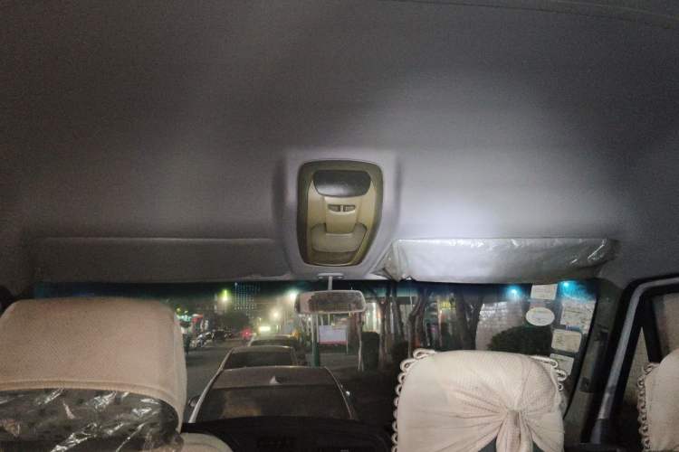 Used Iveco Power Daily 2012 2.5T-A32 Base Version Headliner