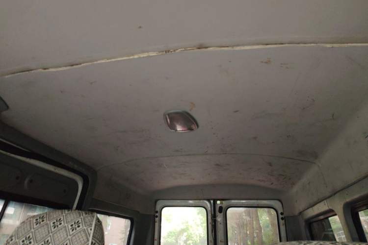 Used Iveco Power Daily 2012 2.5T-A32 Base Version Headliner