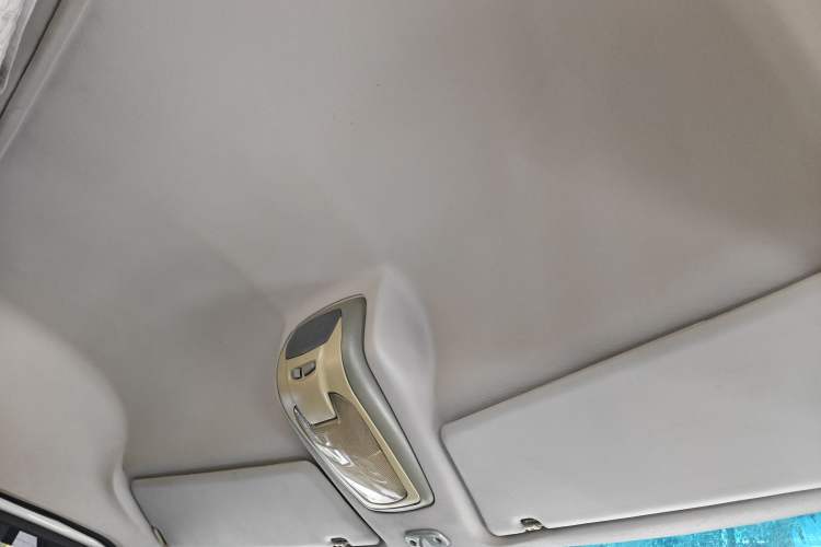 Used Iveco Power Daily 2012 2.5T-A32 Base Version Headliner