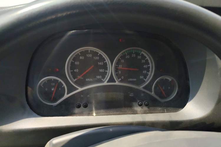 Used Iveco Power Daily 2012 2.5T-A32 Base Version Instrument Cluster