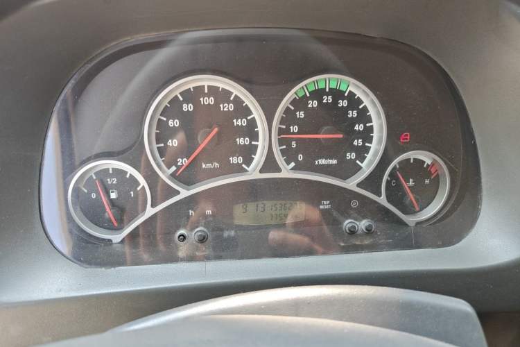 Used Iveco Power Daily 2012 2.5T-A32 Base Version Instrument Cluster