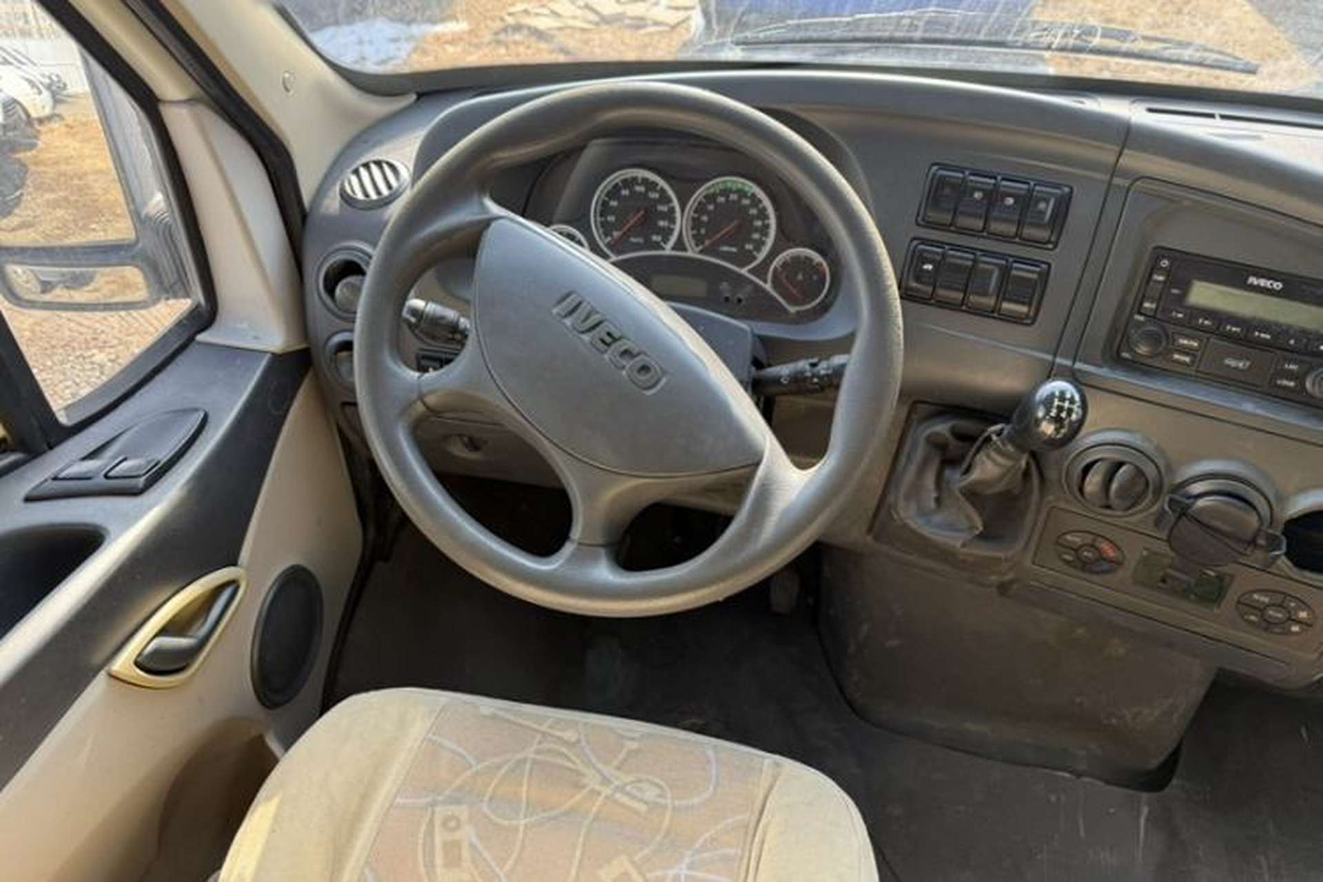 Used Iveco Power Daily 2012 2.5T-A32 Base Version Interior 4